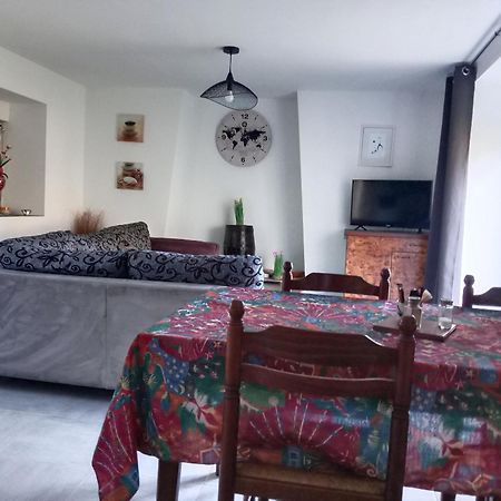 Gite Au Calme Centre Finistere Jardin Clos Tregourez Екстер'єр фото